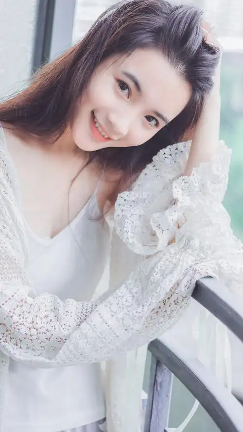 甜美笑容美女性感写真唯美手机壁纸图片