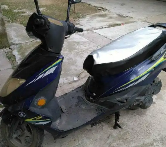 金城踏板摩托车