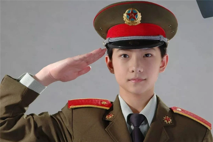 军艺出来的"四大校草",前三都是正当红,唯独他被人遗忘