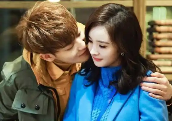 杨幂新戏不敌迪丽热巴,只因男主角是周渝民,网友:可惜戏份太少_黄子韬