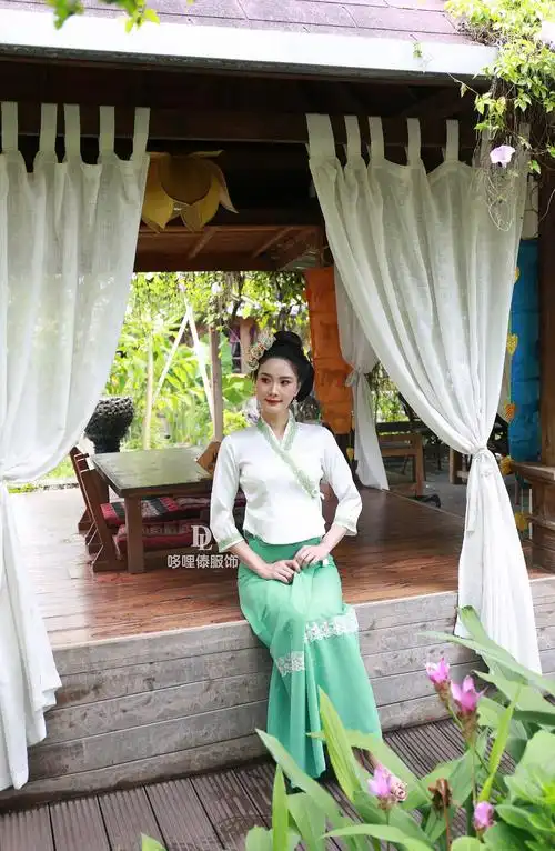 精挑细选,该商品选自云南 西双版纳地区的淘宝集市"哆哩傣傣族服饰"