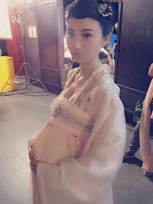 景甜大唐荣耀海量剧照 被赞还原度超高女主