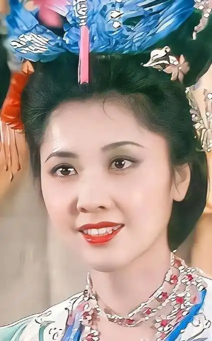 看见71岁朱琳老去的模样才发现八十年代大陆第一美人名不虚传