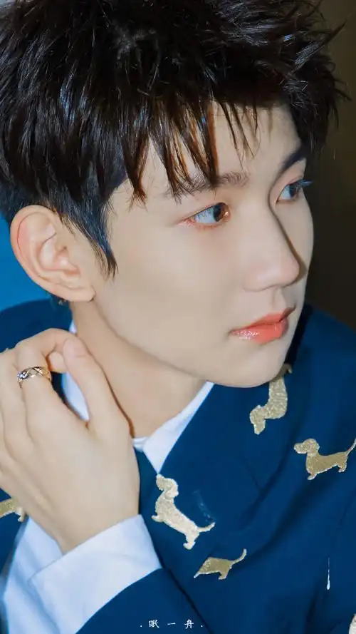 王源- 堆糖,美图壁纸兴趣社区