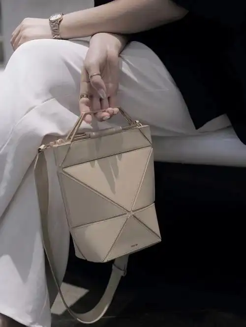 小众品牌包包yeesi