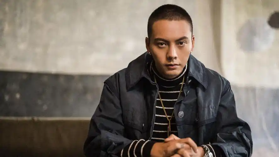 男明星最帅寸头_腾讯视频