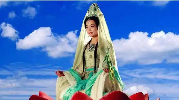 饰演观音菩萨的6位女星,前5位都有模有样,唯独她最好笑_观世音_扮相