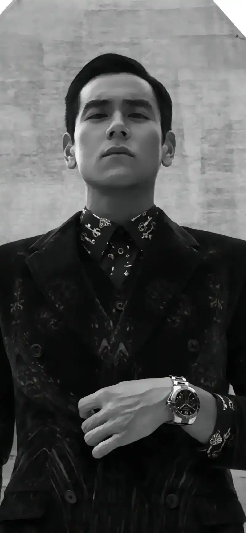 彭于晏#手机壁纸 #这该死的魅力 高清壁纸来啦 - 抖音