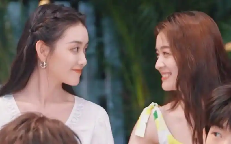 蒋依依x张雪迎 我的童星line综艺合体 好久都没同框过了!