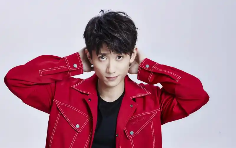 张一山广告代言合集更新35p