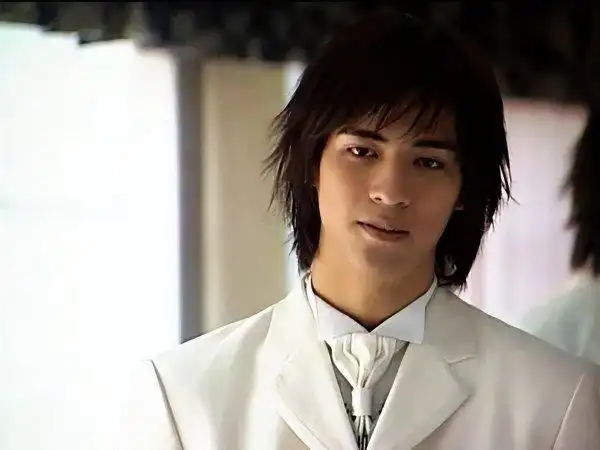 周渝民个人资料简介 周渝民的演艺经历及感情生活_领啦网