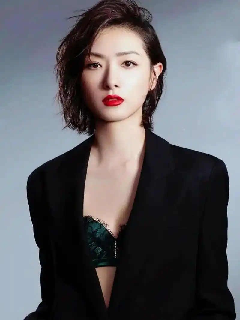 万茜～风情万种的混合写真集一定要收藏06内衣代言写真,时尚写真