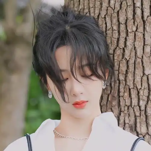 95杨紫 | 头像#杨紫烈焰红唇妆