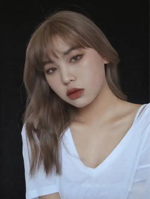 偏暗黄皮肤适合什么颜色的头发显白好驾驭的5种发色