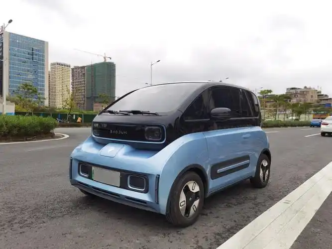 宝骏 新宝骏e300  2020款 星际智趣版图片