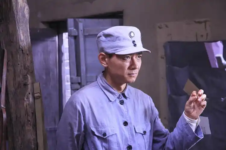 p>影片《战地情缘》讲述的是"共和国名将"王宗槐在抗日战争时期的一