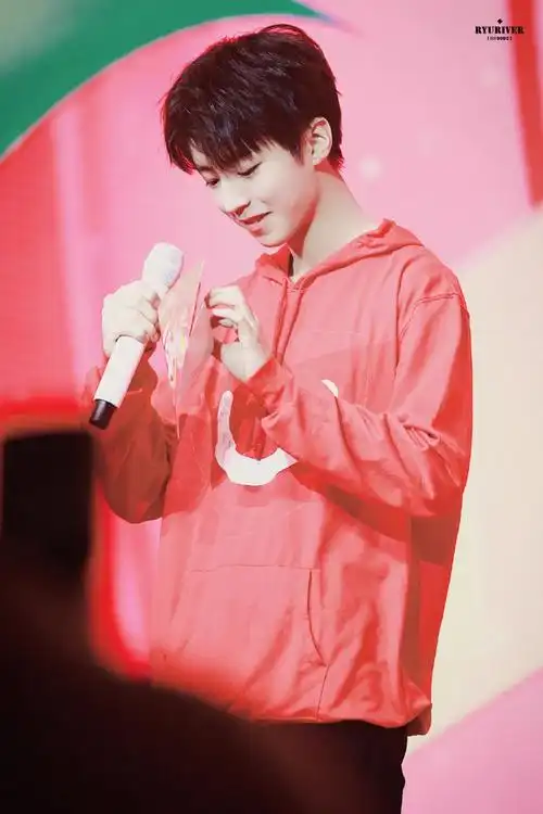 王俊凯2024凯启甲辰##从开始到未来,只为王俊凯