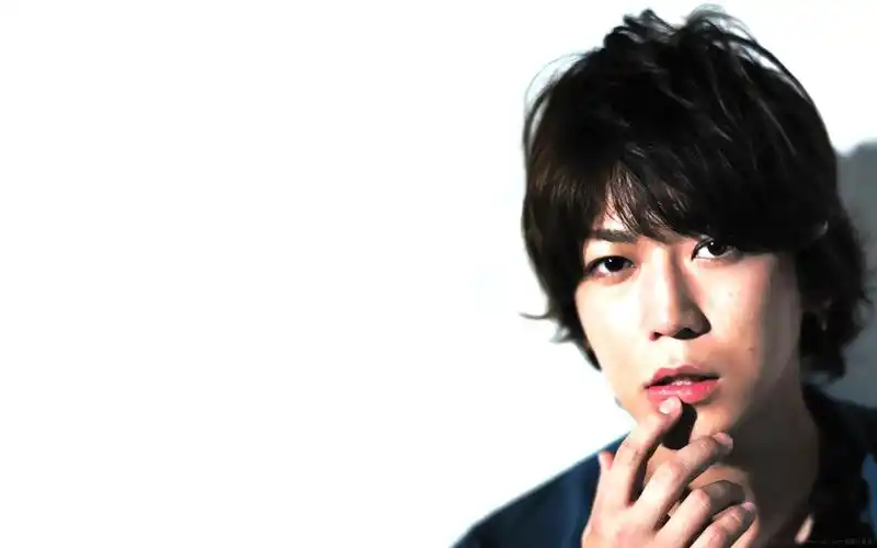 龟梨和也写真图片-自制1080x1800壁纸.高清大图-明星写真馆n63.com