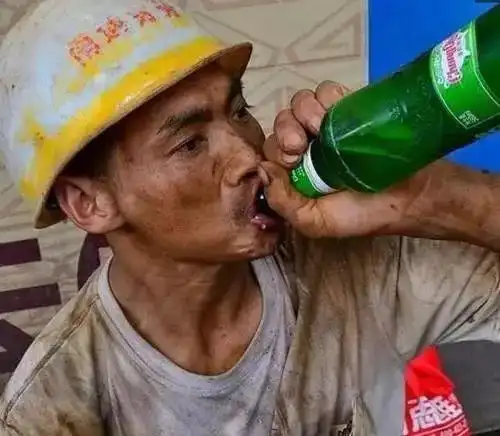 建筑工人就是好男人好男儿不怕苦不怕累好男儿志走四方