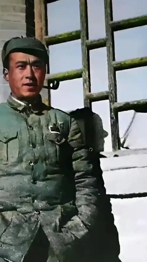 1939年,田方在延安时的留影,他在电影《英雄儿女》中扮演王文清