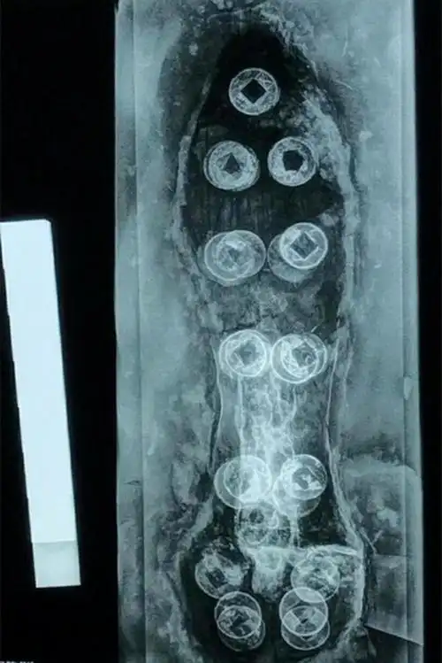 韩国出土此物专家说是国宝,结果,中国一出土就是10余吨