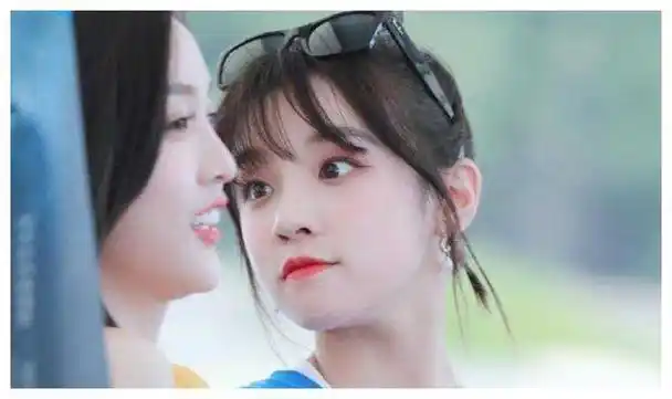 奔跑吧三亚现身杨颖宋雨琦亮相飞行嘉宾曝光