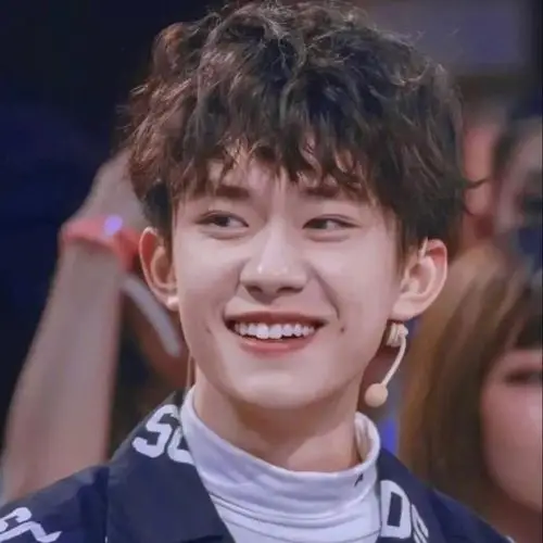 头像明星系列之易烊千玺