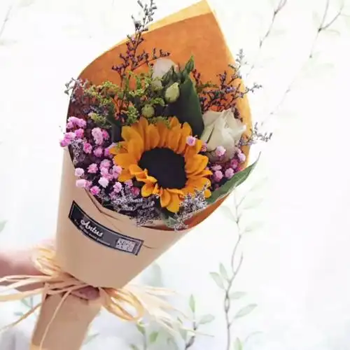 妇女节向日葵小花花束北京鲜花速递同城配送韩式三八鲜花速递同城