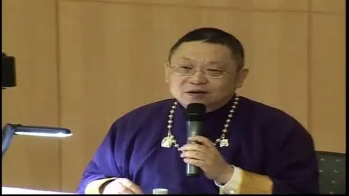 香港易博士风水      李居明面相学: 脸上多斑, 代表你的肝功能不