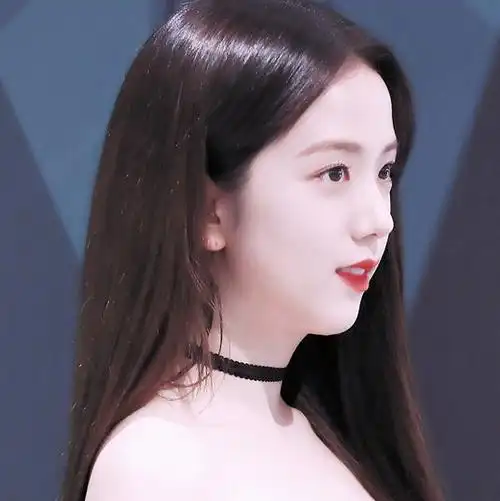 爱豆头像,金智秀,金智秀头像,cr.firstsnow_js金智秀by季枝