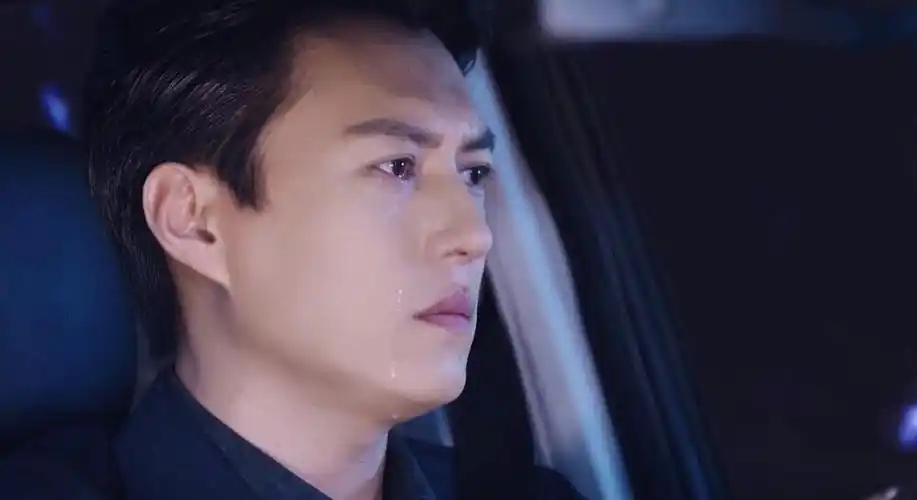 看了今晚的外科风云,靳东这哭戏真是厉害