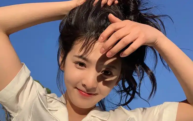 大陆明星,美女明星,演员,大陆女明星,章若楠,壁纸,1920x1200