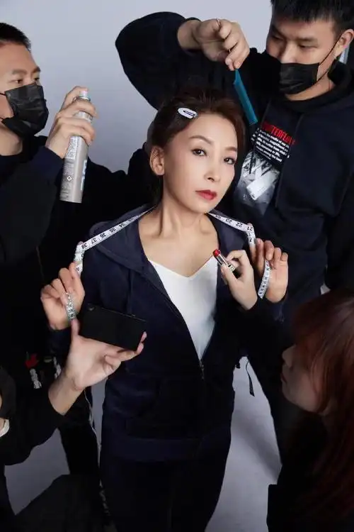 孙怡晒妈妈节目前后对比照