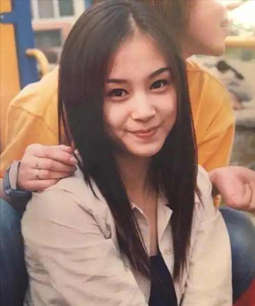 王子文个人资料简介14岁辍学29岁走红未婚生子