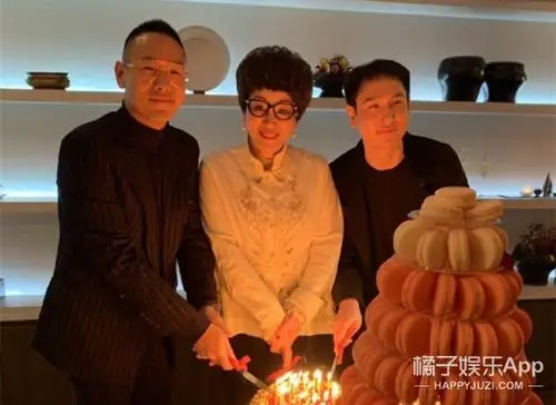 10年前九亿少女的梦结婚了?胖了?还有点秃了?_汤珈铖