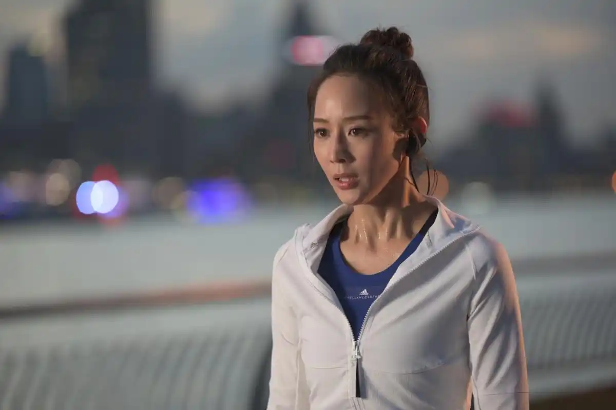 积极向上爱运动的张钧甯