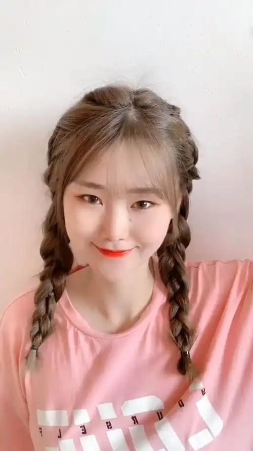 必学超洋气双马尾编发教程真的超级好看!