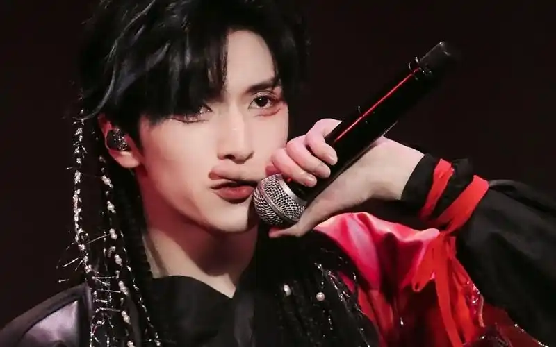 严浩翔那些让我跪了的舞台帅炸了