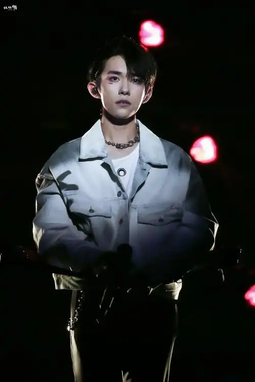 玊尔演唱会独一无二的易烊千玺