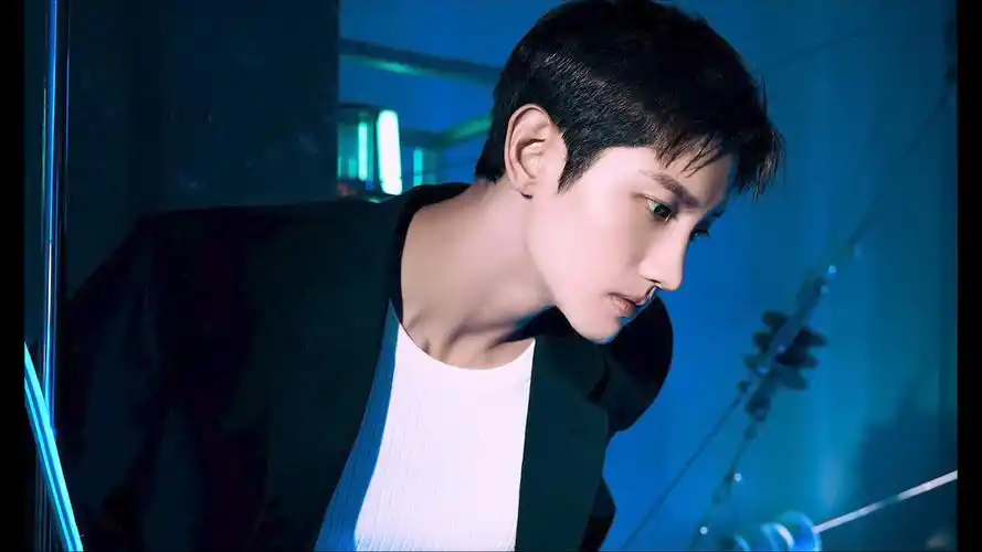 【东方神起】沈昌珉g4-b5最新头皮展开高音合集(彩蛋有e6)