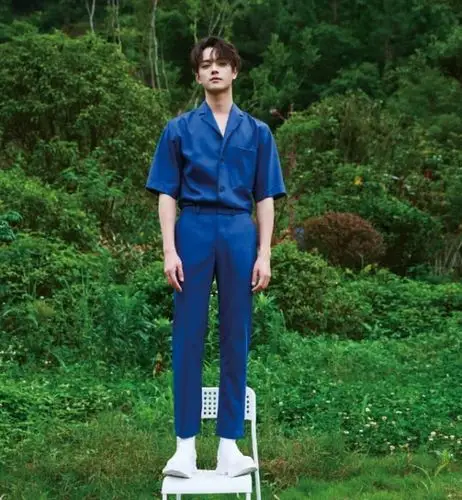 许凯为显腿长在裤子上加心机线三七比例让人心动