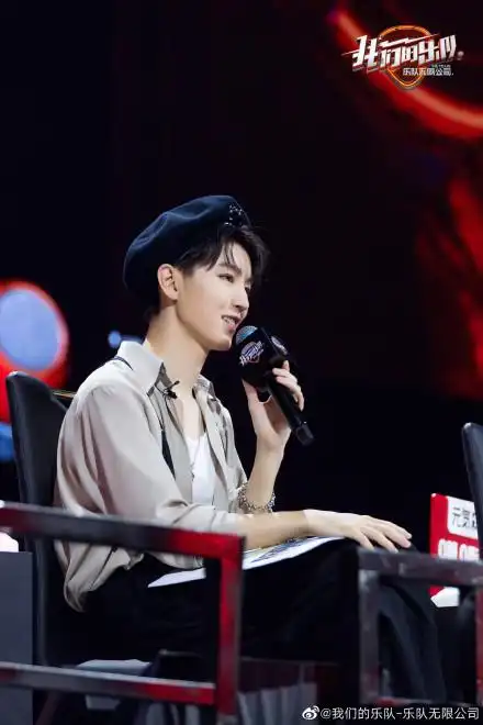 [消息]王俊凯《我们的乐队》高清剧照公开 是结束也是另一段旅程的