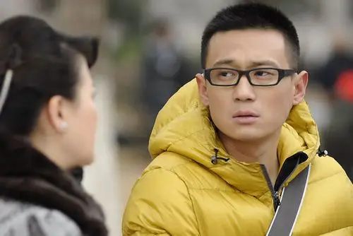 《老严》家庭剧男人争锋 徐洪浩荧屏晒幸福