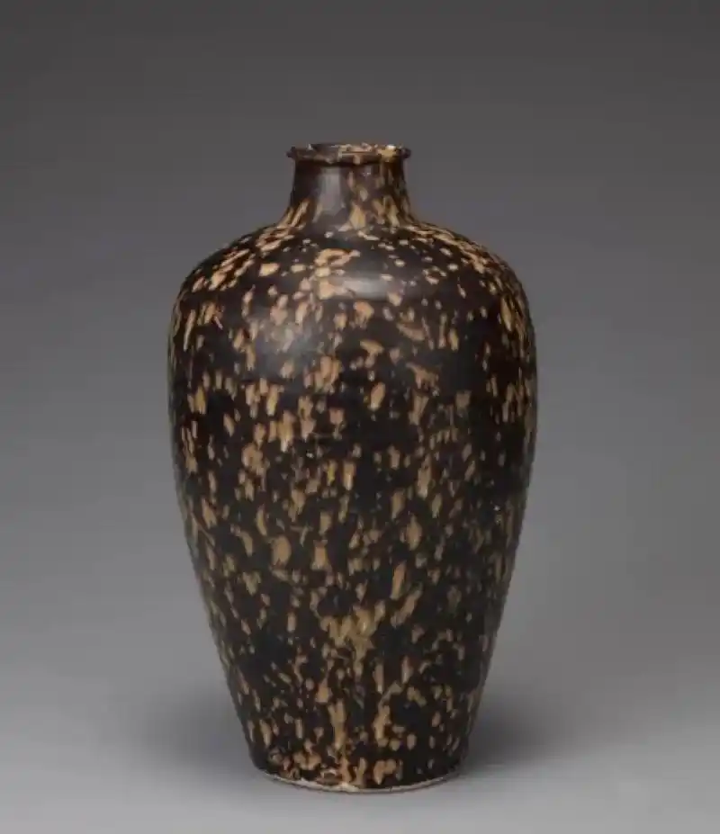 元 吉州窑黑釉鹧鸪斑梅瓶.#器物之美 #文物 #藏品 #瓷器 - 抖音