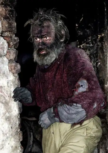 【欧洲最脏的人】捷克男子灰烬中生活-自助游攻略-蚂蜂窝旅游指南