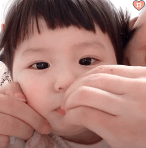 萌娃丸子妹表情包动图