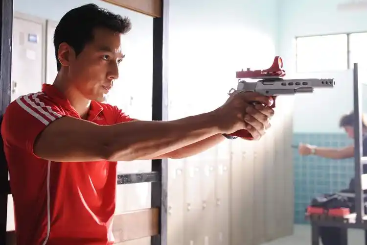 p>吴彦祖(daniel wu),1974年9月30日出生于美国旧金山,华语影视男