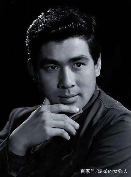 老一辈演员,竟有如此帅的男人