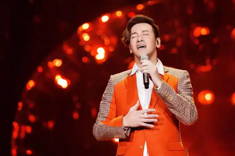 结石姐比张韶涵小7岁?《歌手》最年长