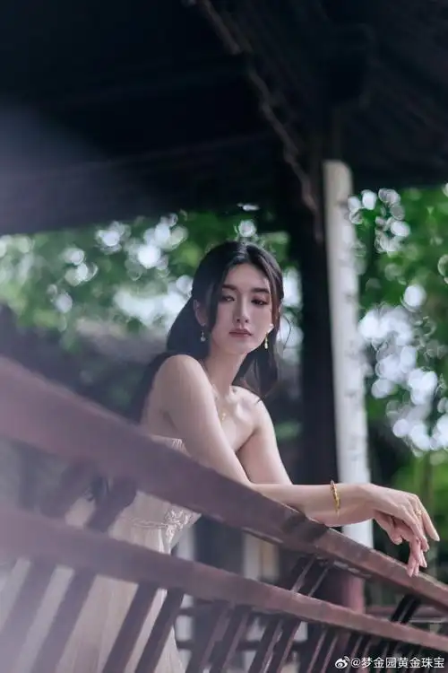 梦金园珠宝品牌代言人江疏影##大师匠传金只为重要的人##中国高纯度